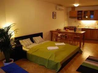 Kozna Apartment *
